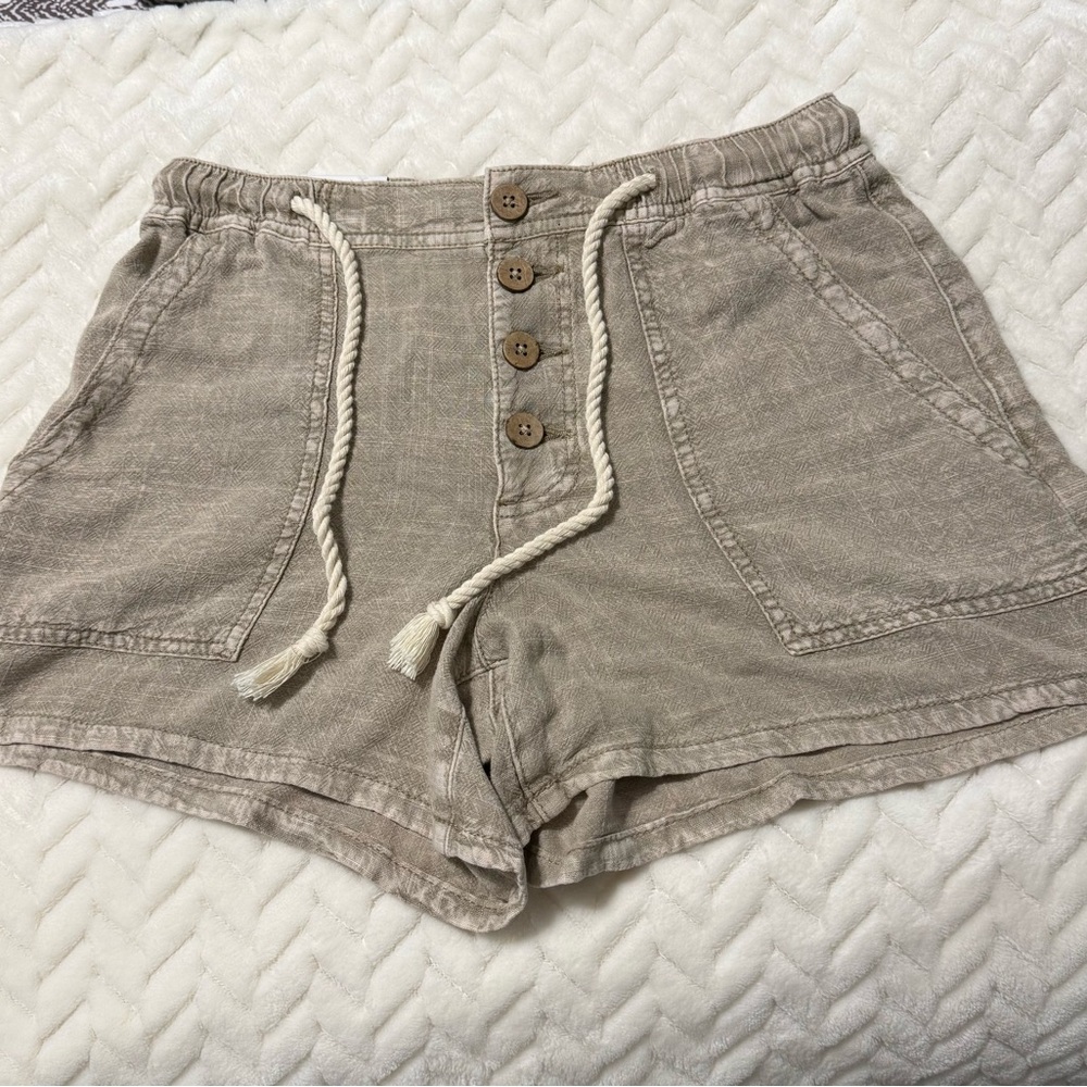 BKE Tan Women's Cargo Shorts